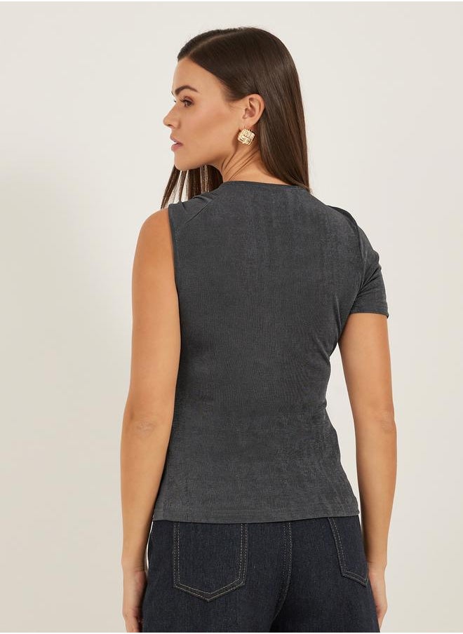 Styli Textured Asymmetrical Neck One Sleeve Top  - Image 5