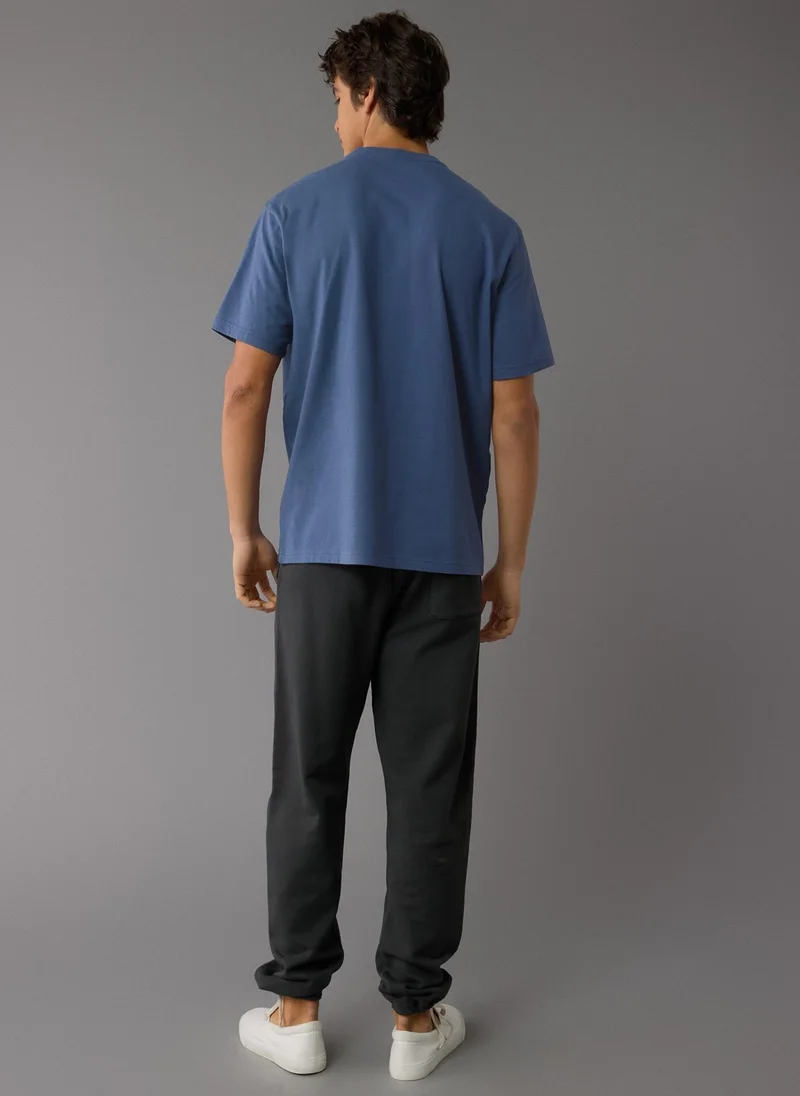 امريكان ايجل Embroidered Graphic Crew Neck T-Shirt