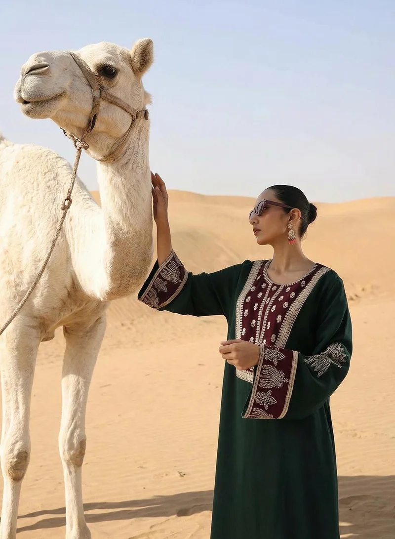 آي شين عباية مطرزة منسوجة خضراء عادية