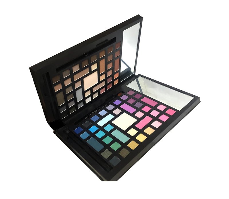 MEGAGA USA Color Wonderland Perfect Makeup Kit  Palette Collection - Image 2