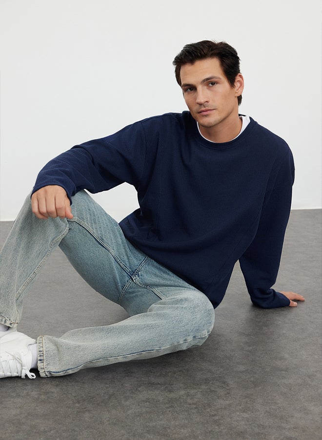 trendyol Navy Blue Regular Fit Stitch Detailed Textured Crew Neck T-Shirt - Image 3