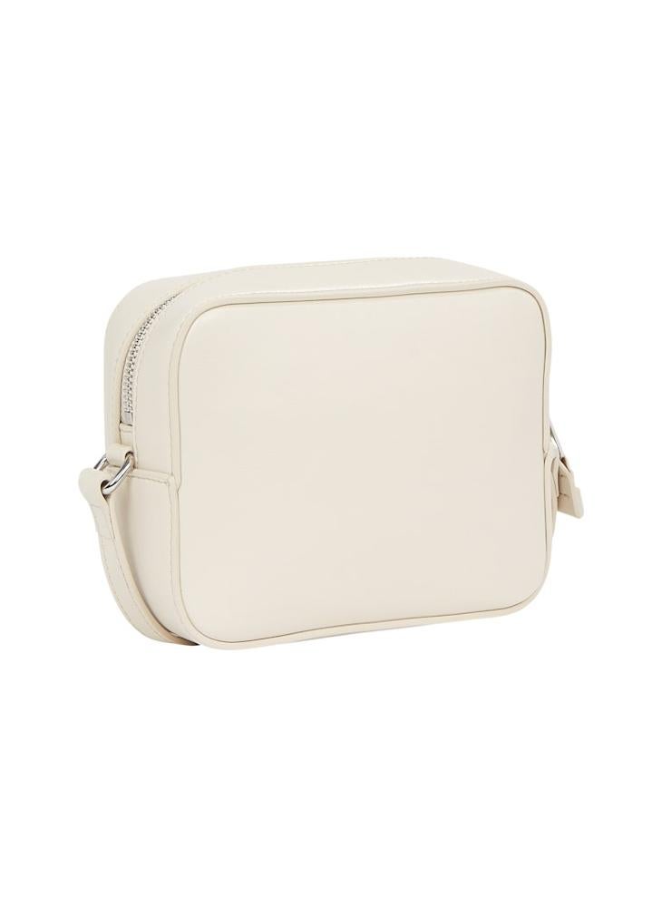 TOMMY JEANS ESSENTIAL CAMERA BAG  - Image 2
