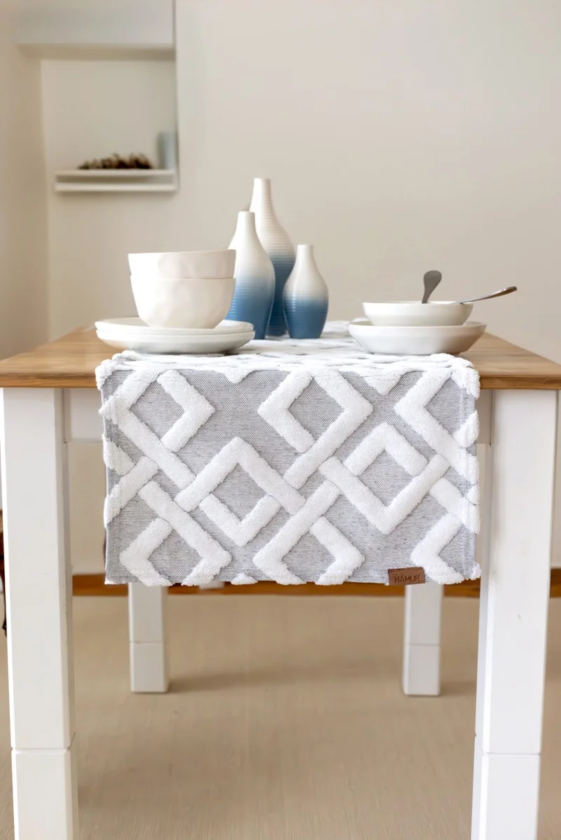 هامور Dough Punch Washable Table, Table, Living Room, Kitchen and Coffee Table Table Runner Mila Gray
