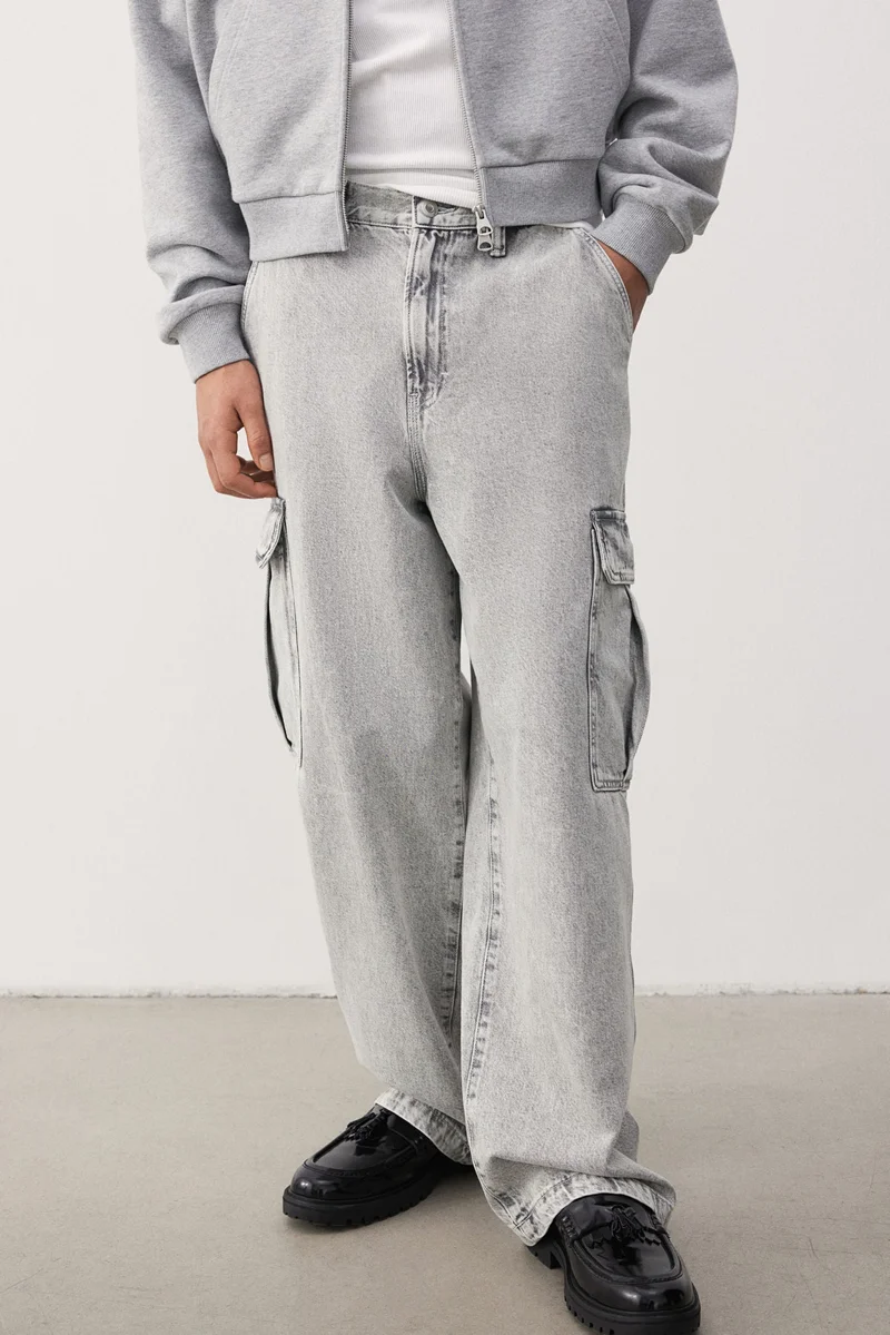 H&M Loose Cargo Jeans