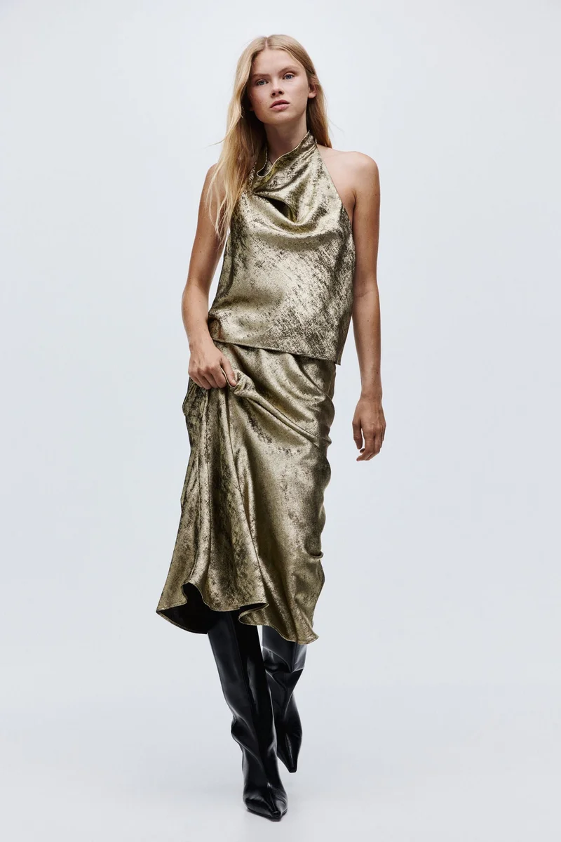 اتش اند ام بلوزة بتصميم شرائط حول الرقبة