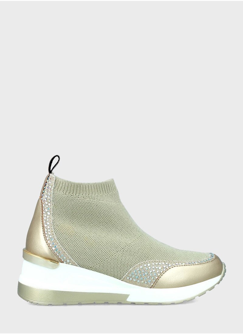 MENBUR Casual Slip Ons  - Image 1