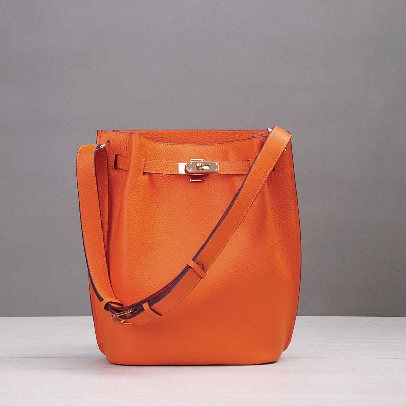 First Layer Genuine Leather Bucket Bag Casual One-Shoulder Vertical Original Cowhide Horseshoe Shoulder Handbag For Women - Image 2