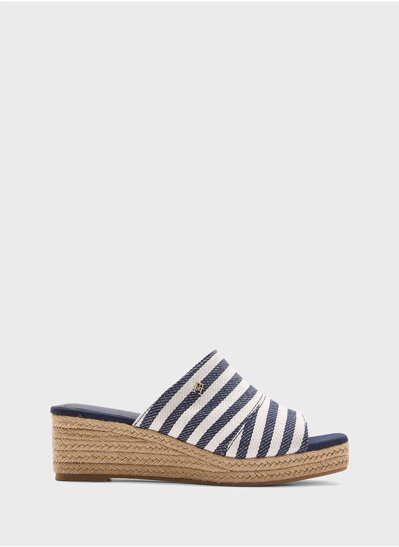 تومي هيلفيغر NAUTICAL STRIPES ESPADRILLE MULES
