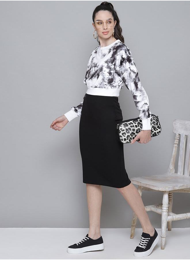 SASSAFRAS - Ribbed Pencil Skirt with Back Slit by Styli - Image 1