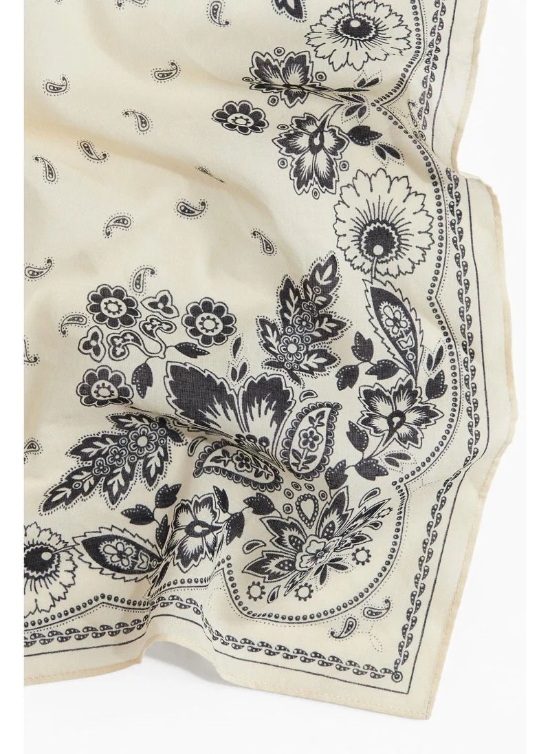 H&M Patterned cotton scarf