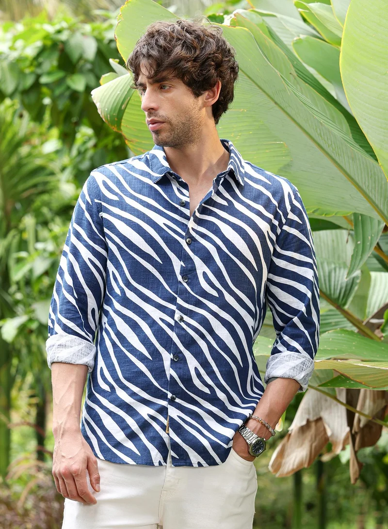 كامبوس سوترا قميص رجالي بطبعة حمار وحشي متباينة