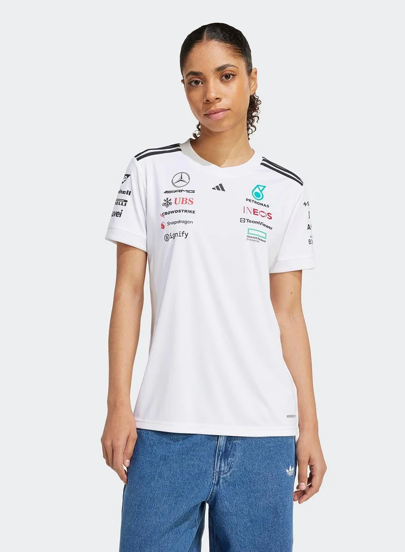 adidas قمصان مرسيدس جيسوي رو بيضاء لرياضة السيارات للنساء مقاس