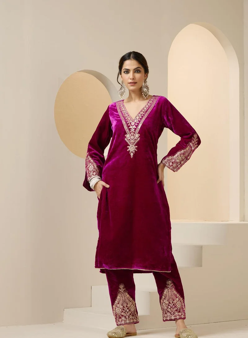 آي شين Women's Magenta Velvet Embroidered Tunic Full Length Palazzo Straight Fit Kurta Set