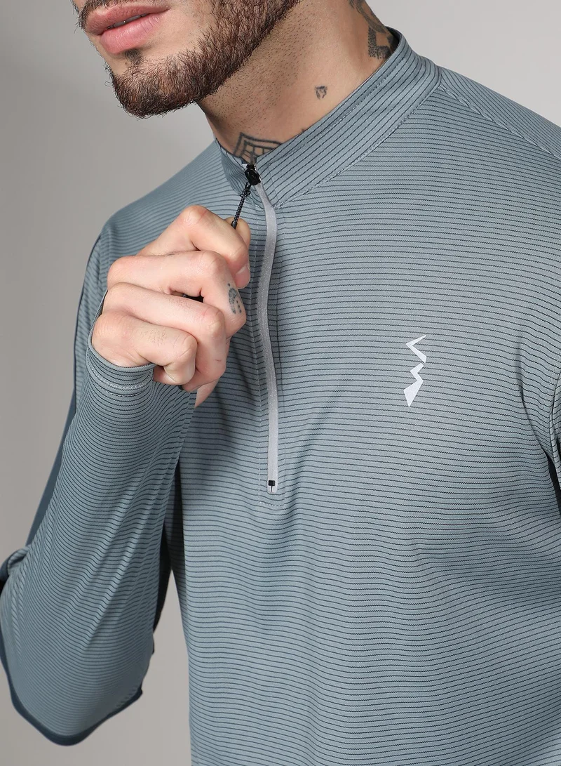 Campus Sutra Men's Charcoal Grey Basic Activewear T-Shirt