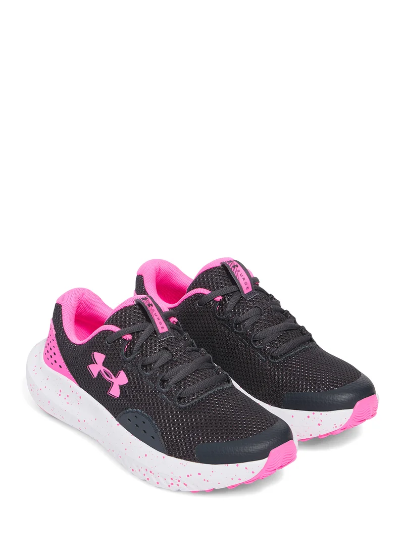 اندر ارمور Girls' Grade School UA Surge 4 Running Shoes
