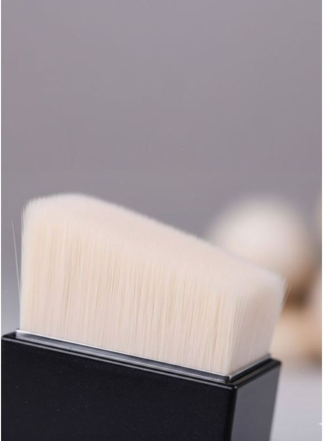 Portable Slanted Flat-Head Foundation Brush with Protective Case – Flawless One-Stroke Application - Image 2