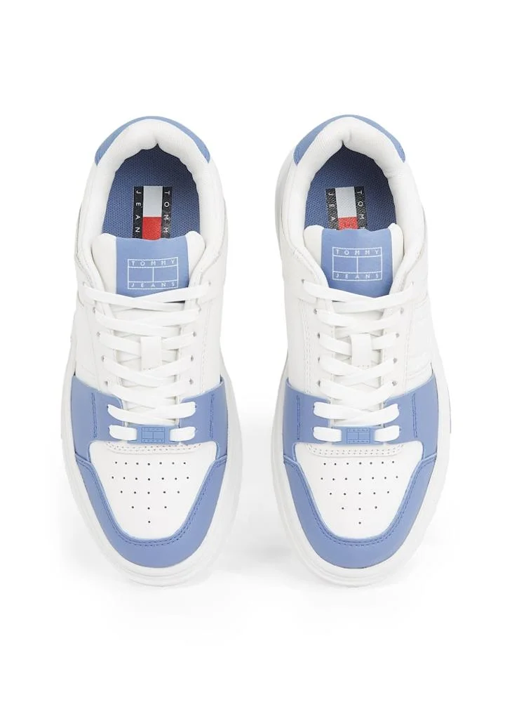 تومي جينز Logo Detail Lace Up Low Top Sneakers