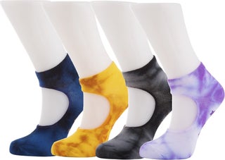 4-Piece Batik Pattern Yoga Pilates Socks - pzsku/Z03CEBBEB7E09107FE76AZ/45/_/1741272338/cbec7aaf-7ce0-4fa1-ad0b-2244c223cc75