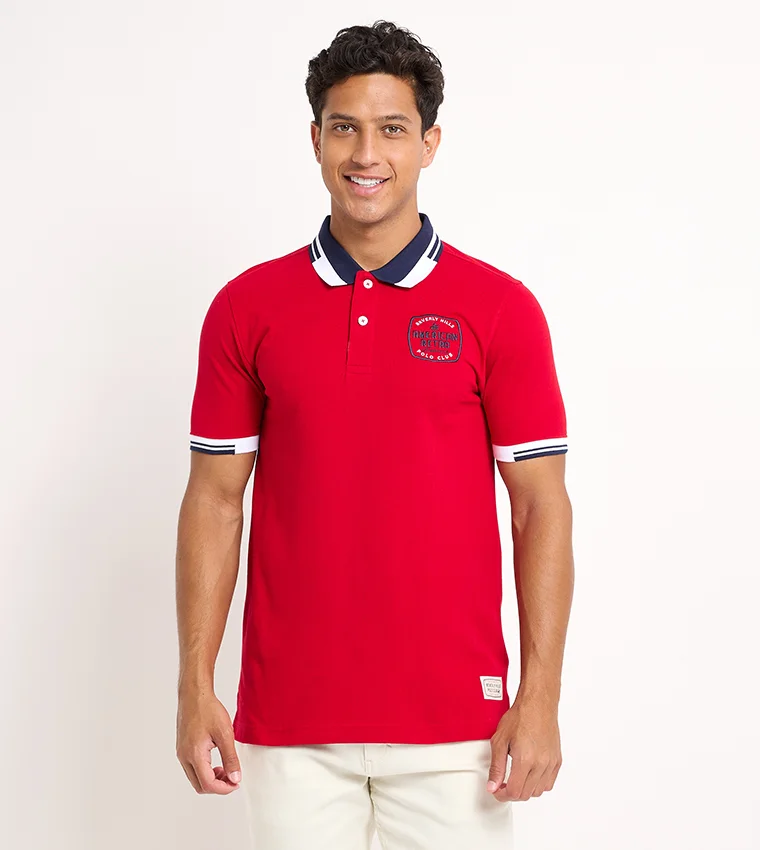 بيفرلي هيلز بولو كلوب تيشيرت بولو مطرز بشعار وزخارف متباينة