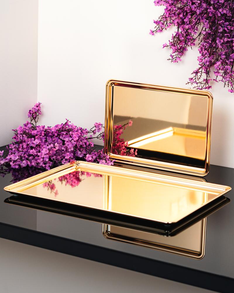 Soleter Fobi Serving Tray Gold Large - Rectangular Metal Tray with Raised Edges & Mirrored Finish, Premium Home Decor for Entertaining, Weddings & Special Occasions