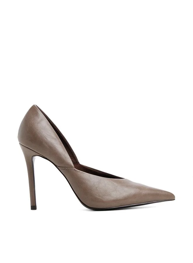 Savaana Ladies Grey Heeled Shoes