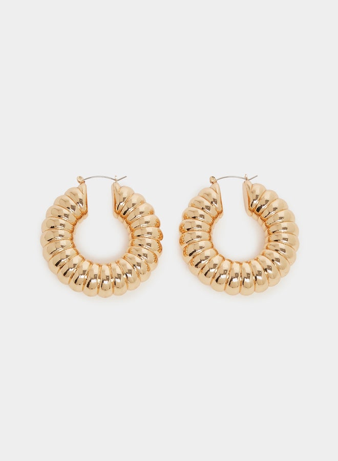 Styli Spring Design Hoop Earrings - Image 1