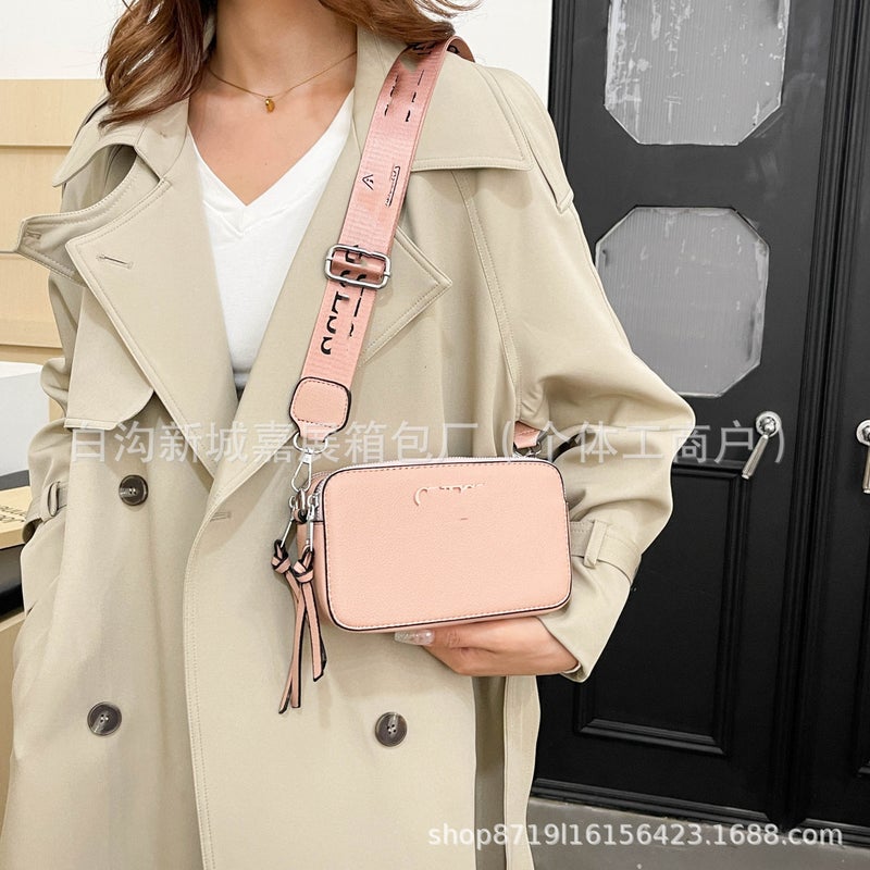 Women'S Bag 2024 Personalized Solid Color Portable Camera Bag Pu Texture Commuter Shoulder Messenger Bag Tide - Image 3