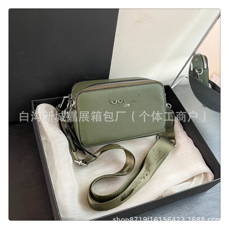 Women'S Bag 2024 Personalized Solid Color Portable Camera Bag Pu Texture Commuter Shoulder Messenger Bag Tide - Image 5