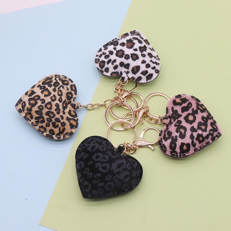 White And Gold Chain Leopard Print Heart Shaped Keychain With Secure Metal Hook For Fashion And Trendy Lifestyle - Image 4