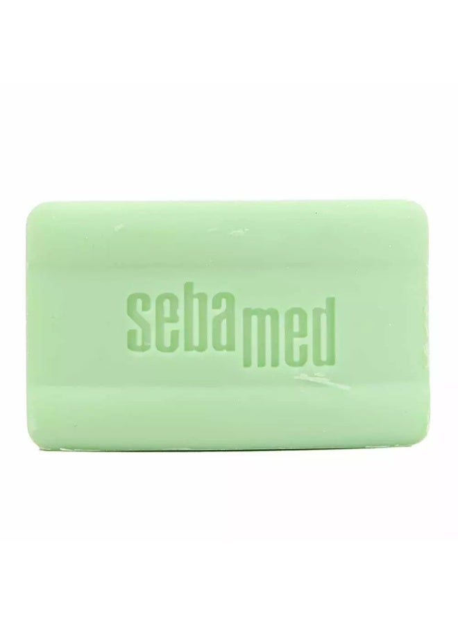 Sebamed PH 5.5 Cleansing Bar for Sensitive and Problematic Skin- 100gms - Image 2