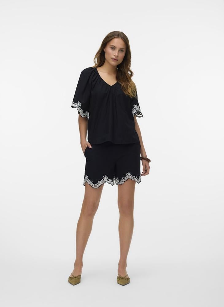 VERO MODA V-Neck Drawstring Detailed Shorts  - Image 5