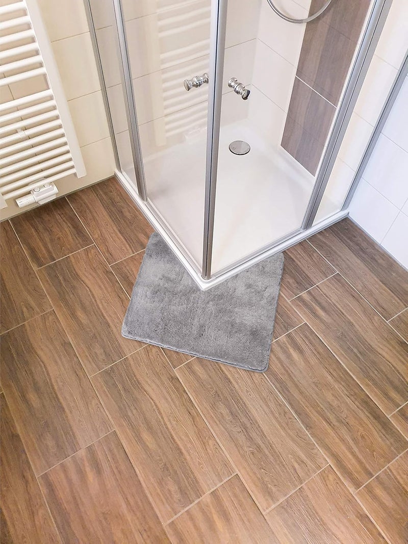 FLUFFY Bath Mat for Corner Showers, Made of Microfiber, with Non-Slip Bottom (V-Shape | Inner Dimensions 18 x 18 inch, Gray) - Image 2
