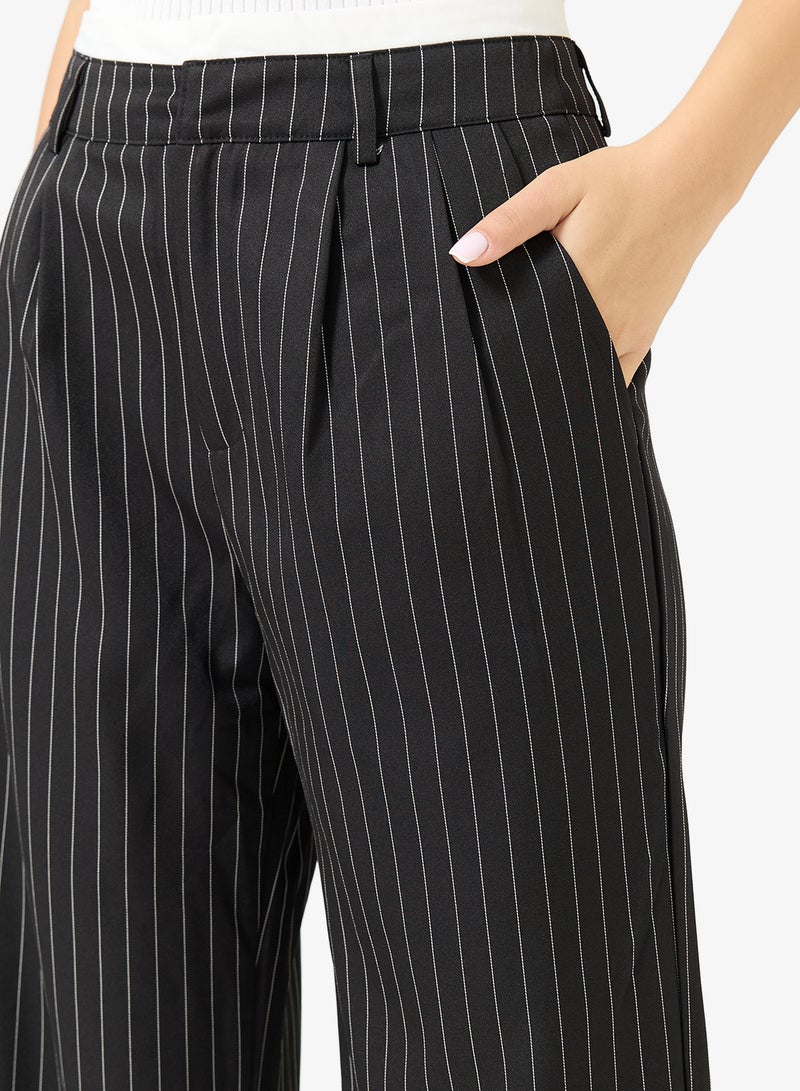 ايلا بنطلون مخطط - Image 4