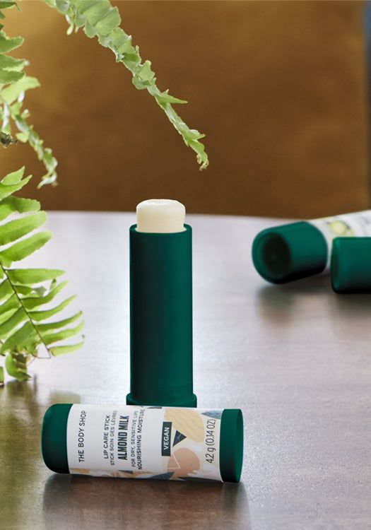 THE BODY SHOP Almond Milk Lip Care Stick – Moisturising Lip Balm for Dry, Sensitive Lips, With Shea Butter & Coconut Oil, 98% Natural Ingredients, Softening & Nourishing, 4.2g - Image 2
