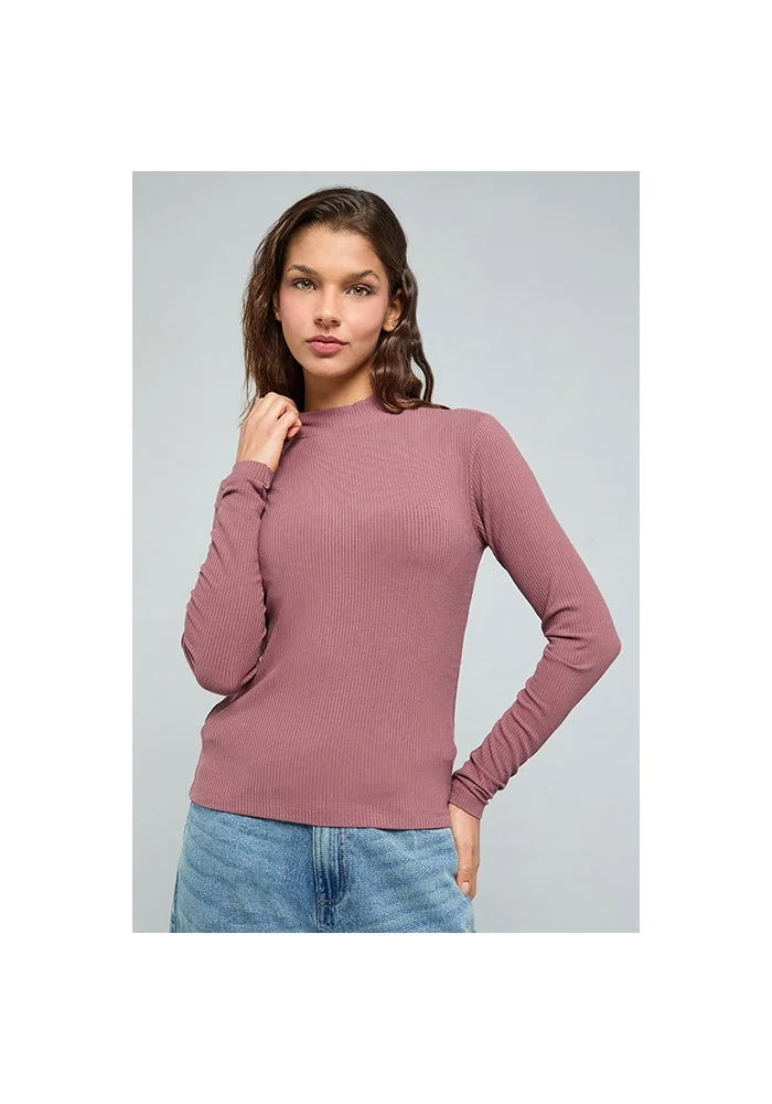 R&b Ribbed Top With High Neck and Long Sleeves
