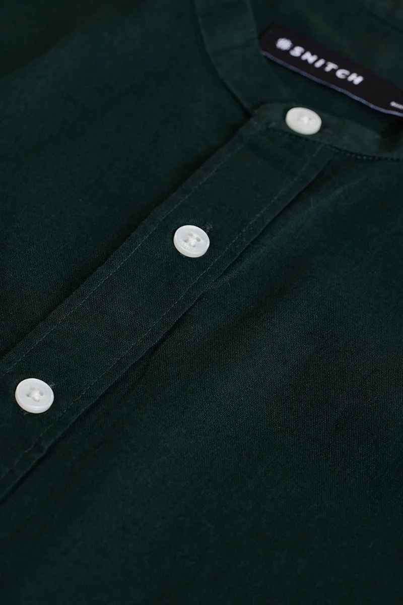 SNITCH Deep Forest Green Solid Long Sleeve Slim Fit Shirt