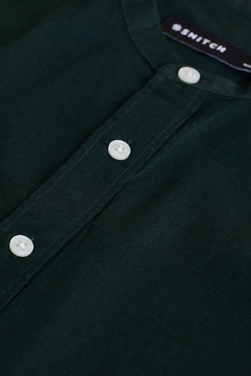 SNITCH Deep Forest Green Solid Long Sleeve Slim Fit Shirt