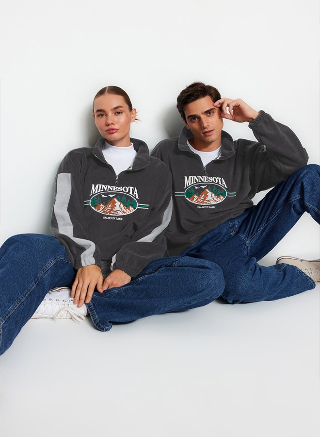 trendyol سويت شيرت بولار مضاد للتقشر بقلنسوة وقصة واسعة/فضفاضة للرجال والنساء - Image 2