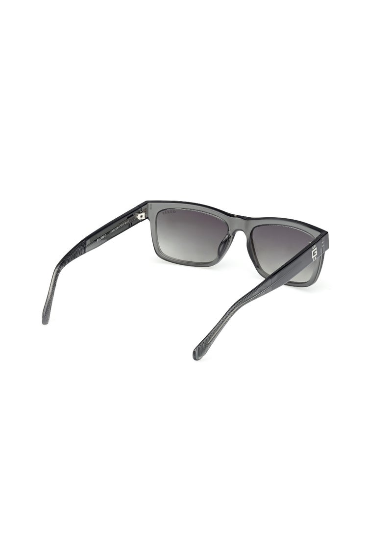 GUESS FULL RIM MALE RECTANGULAR GREY INJECTED SUNGLASSES - Image 5