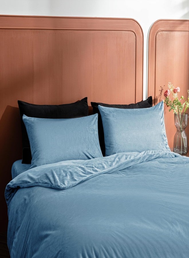 TELUS 2 Pack Zippered Velvet Standard Pillowcases, Super Soft and Cozy Luxury Fuzzy Flannel Pillow Cases with Zipper, 20x26 Inches, Light Blue - Image 2