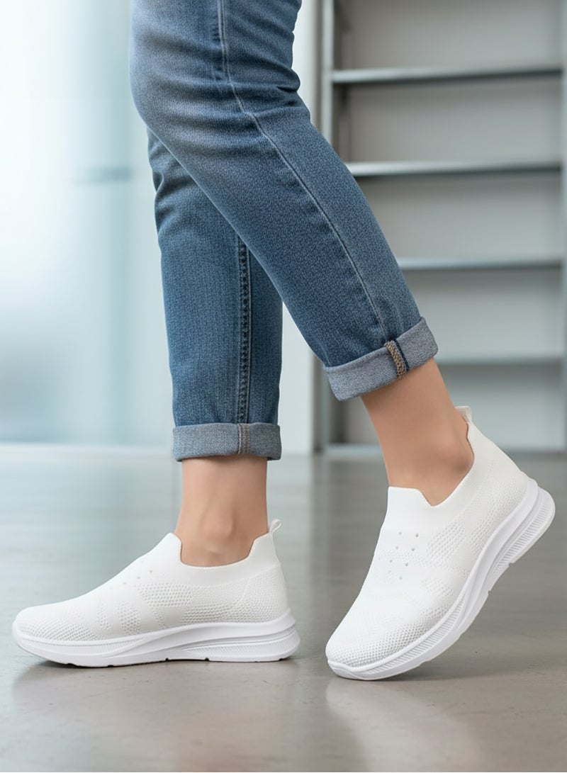 GRINTA Women Sneakers - Image 2