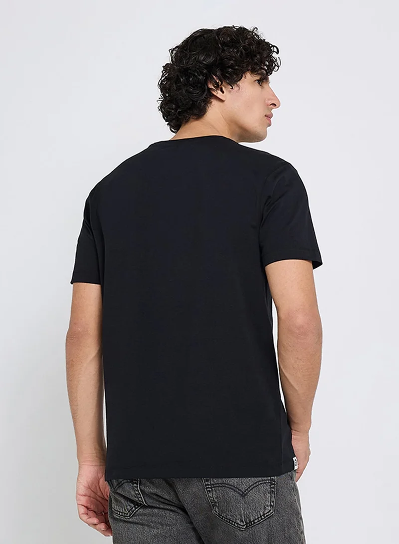 Ben Sherman Spandex Logo Embroidered Crew Neck T-Shirt