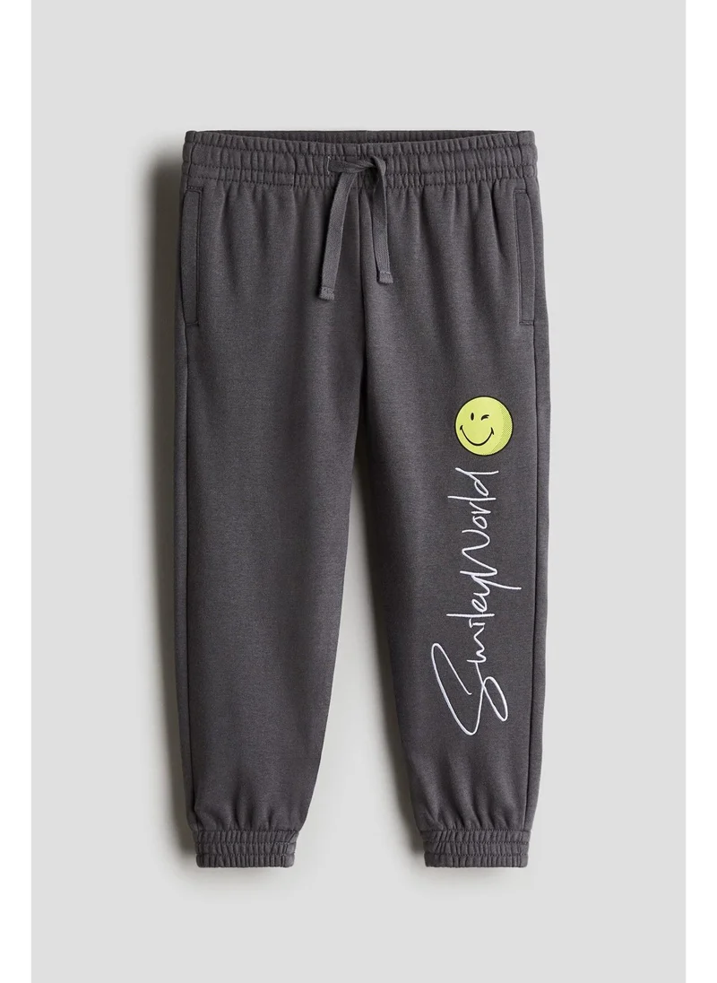 اتش اند ام Motif-detail joggers