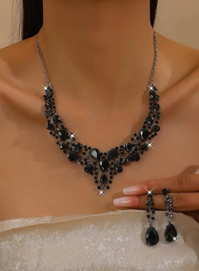 تايك تو طقم مجوهرات قلادة وأقراط مزينة بأحجار الراين قطعتين