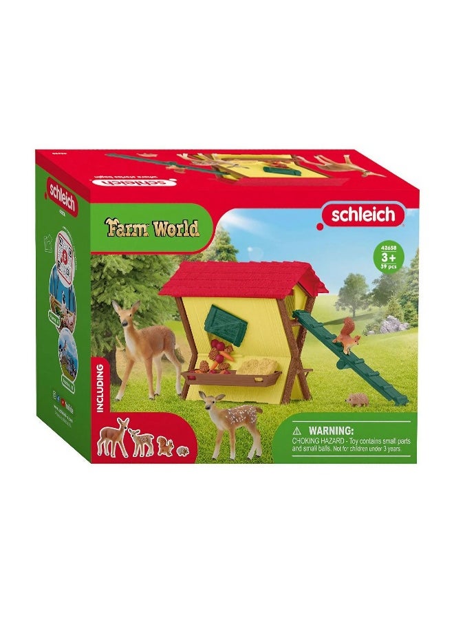 Schleich Schleich Farm World Feeding the Forest Animals Playset (39 Pieces)  - Image 3