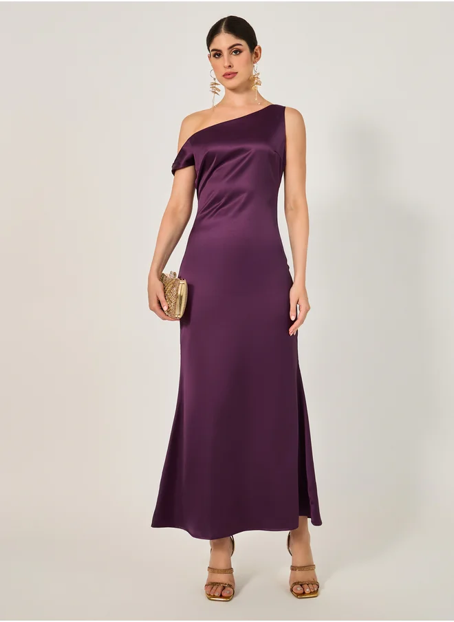ستايلي Solid One Shoulder A-Line Maxi Dress
