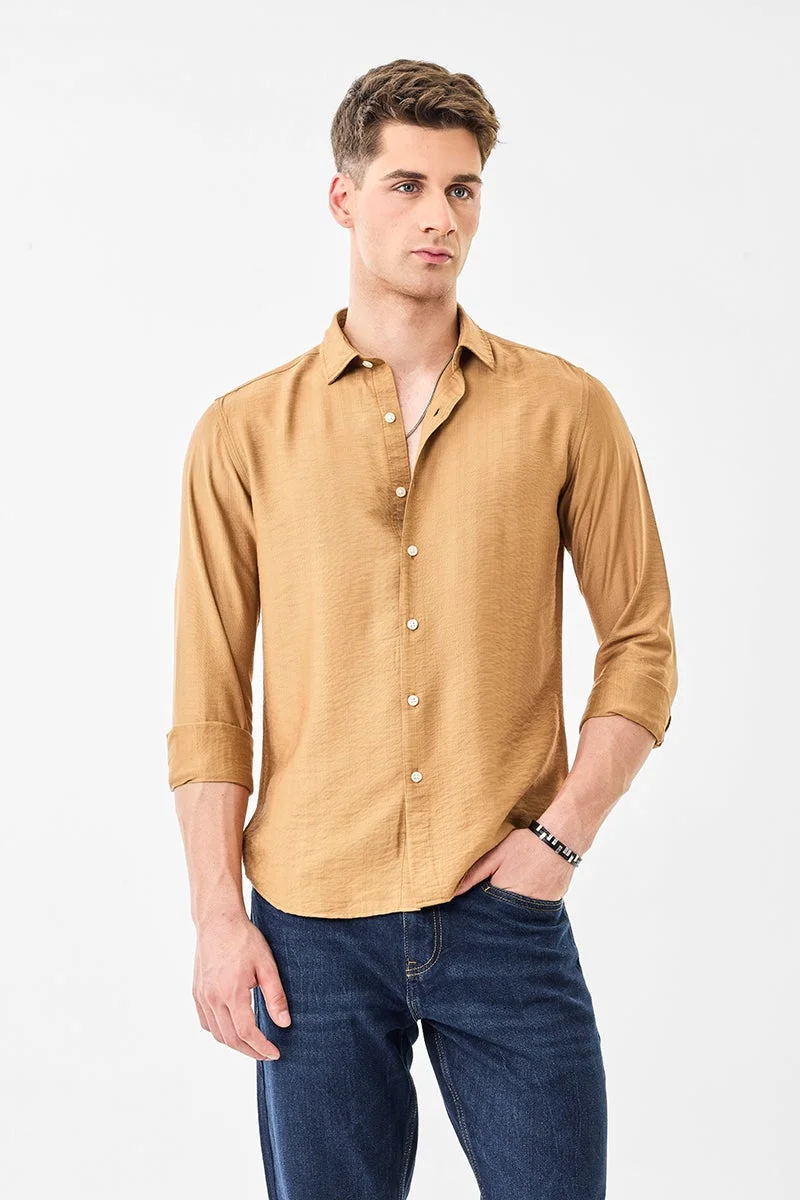 سنيتش قميص ضيق باللون الخردلي