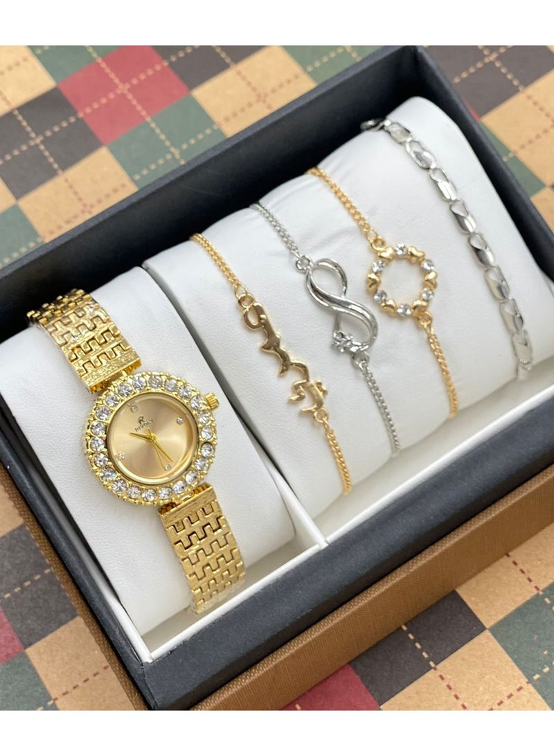 ريفولي طقم نسائي من الستانلس ستيل يتكون من ساعة ومجموعة اساور نواعم