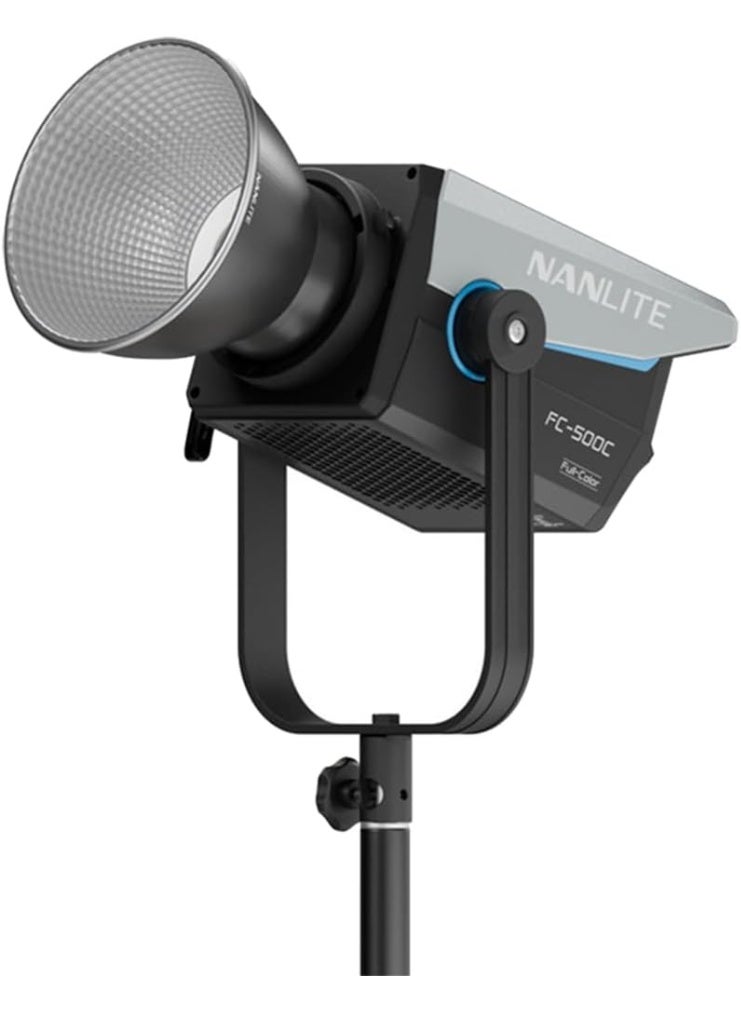 نانليت كشاف إضاءة FC-500C بتقنية LED RGBW (بقدرة 520 واط وألوان كاملة)، يتميز بنطاق درجة حرارة لونية يتراوح بين 2700 و7500 كلفن وقاعدة تثبيت من نوع Bowens. - Image 1