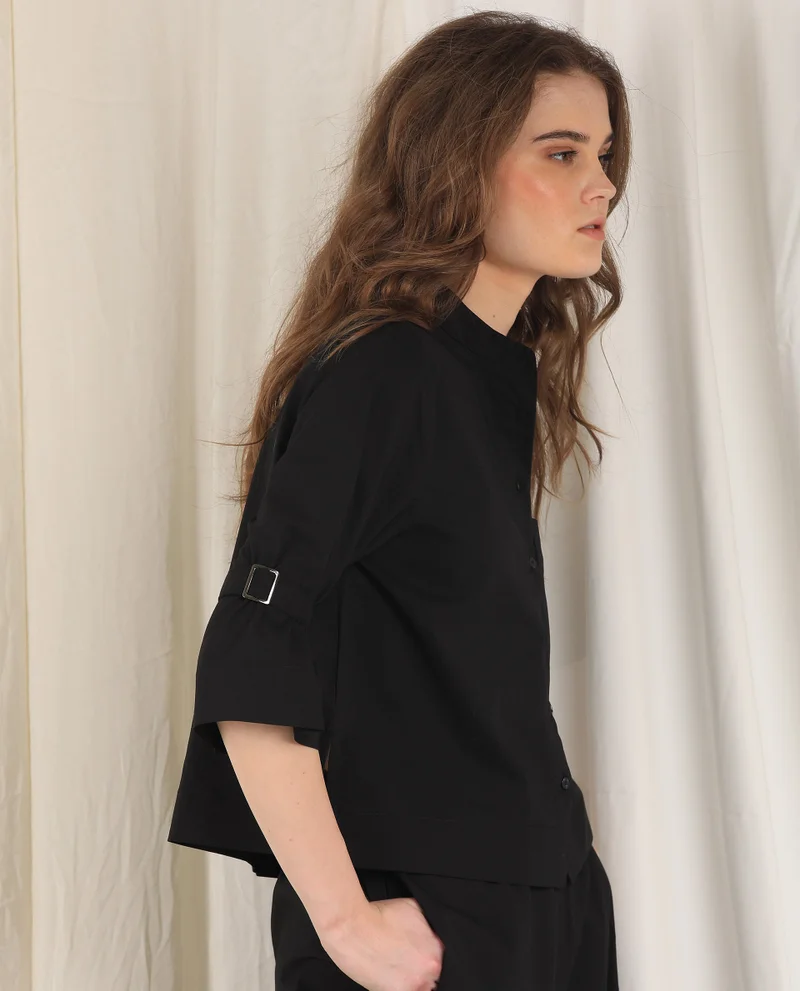 Rareism Women's Buckle Up Sleeve Crop Shirt